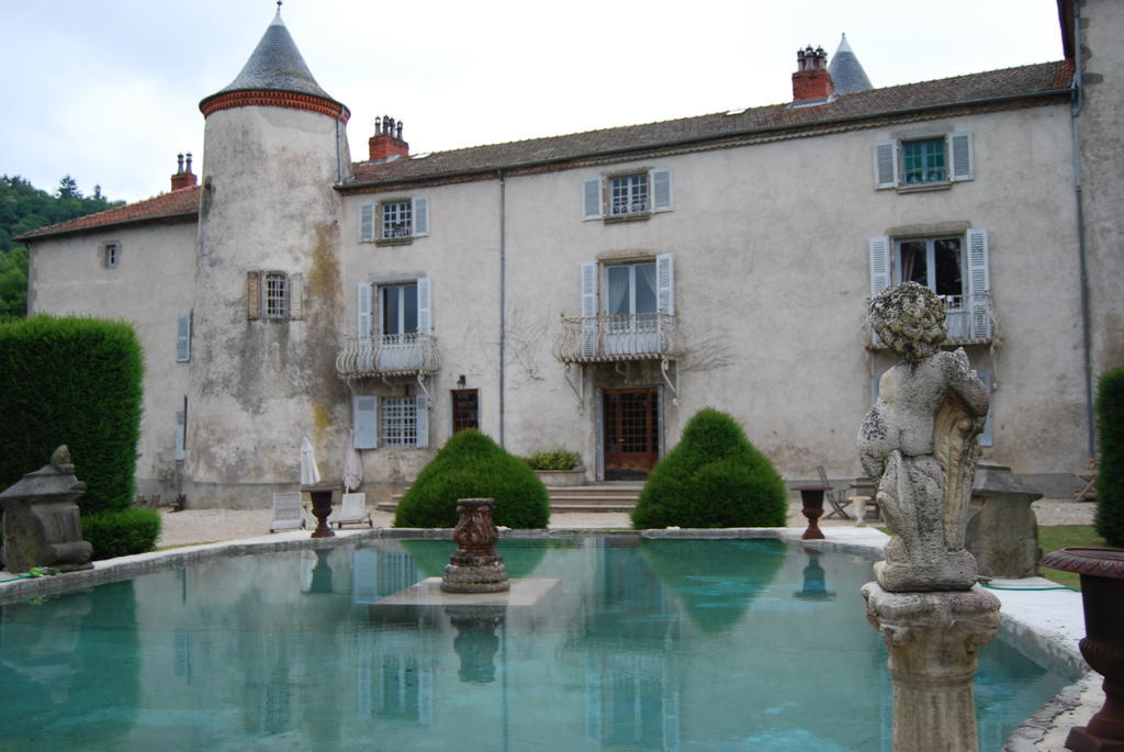 Chateau De Chantelauze Olliergues Екстер'єр фото